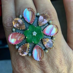 Sparkly pink flower ring